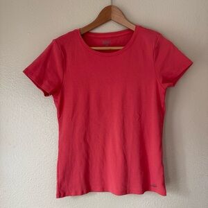 ❇️DKNY Women's Short Sleeve Crewneck Tee 2 for $22❇️